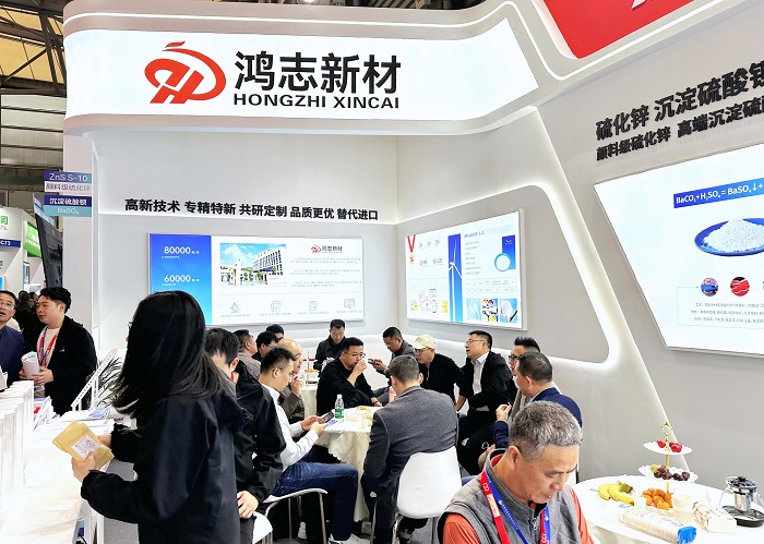 鸿志新材产品深受参展观观众欢迎和青睐